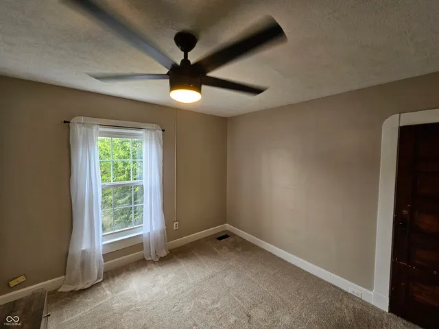 $1,850 | 814 East Raymond Street, Indianapolis, IN 46203