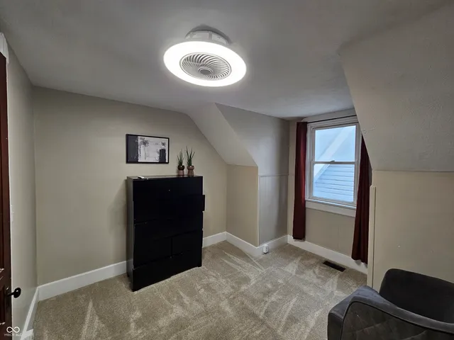 $1,850 | 814 East Raymond Street, Indianapolis, IN 46203