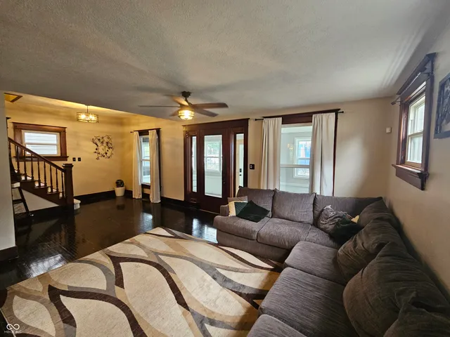 $1,850 | 814 East Raymond Street, Indianapolis, IN 46203