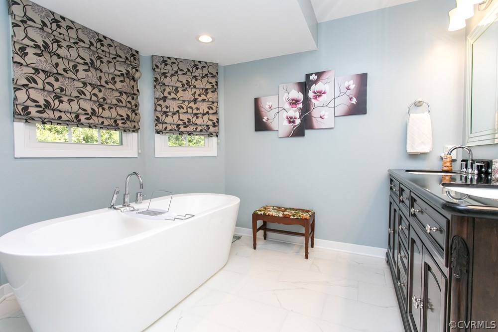 2704 Rams Court North Chesterfield, VA 23236 - Photo 17 of 36 Gallery Image 17
