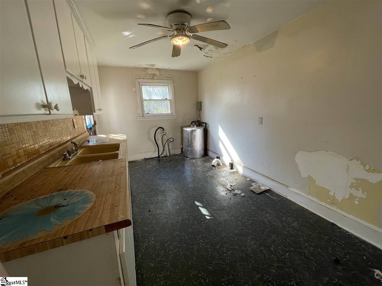807 West Parker Road Greenville, SC 29611 - Photo 15 of 15 Gallery Image 15