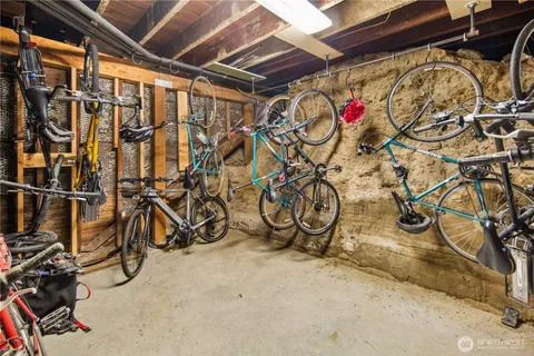 $259,000 | 1726 15th Avenue, Unit 14, Seattle, WA 98122