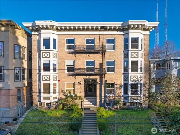 $265,000 | 1726 15th Avenue, Unit 14, Seattle, WA 98122
