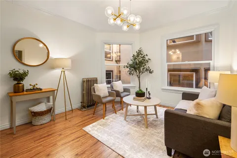 $259,000 | 1726 15th Avenue, Unit 14, Seattle, WA 98122