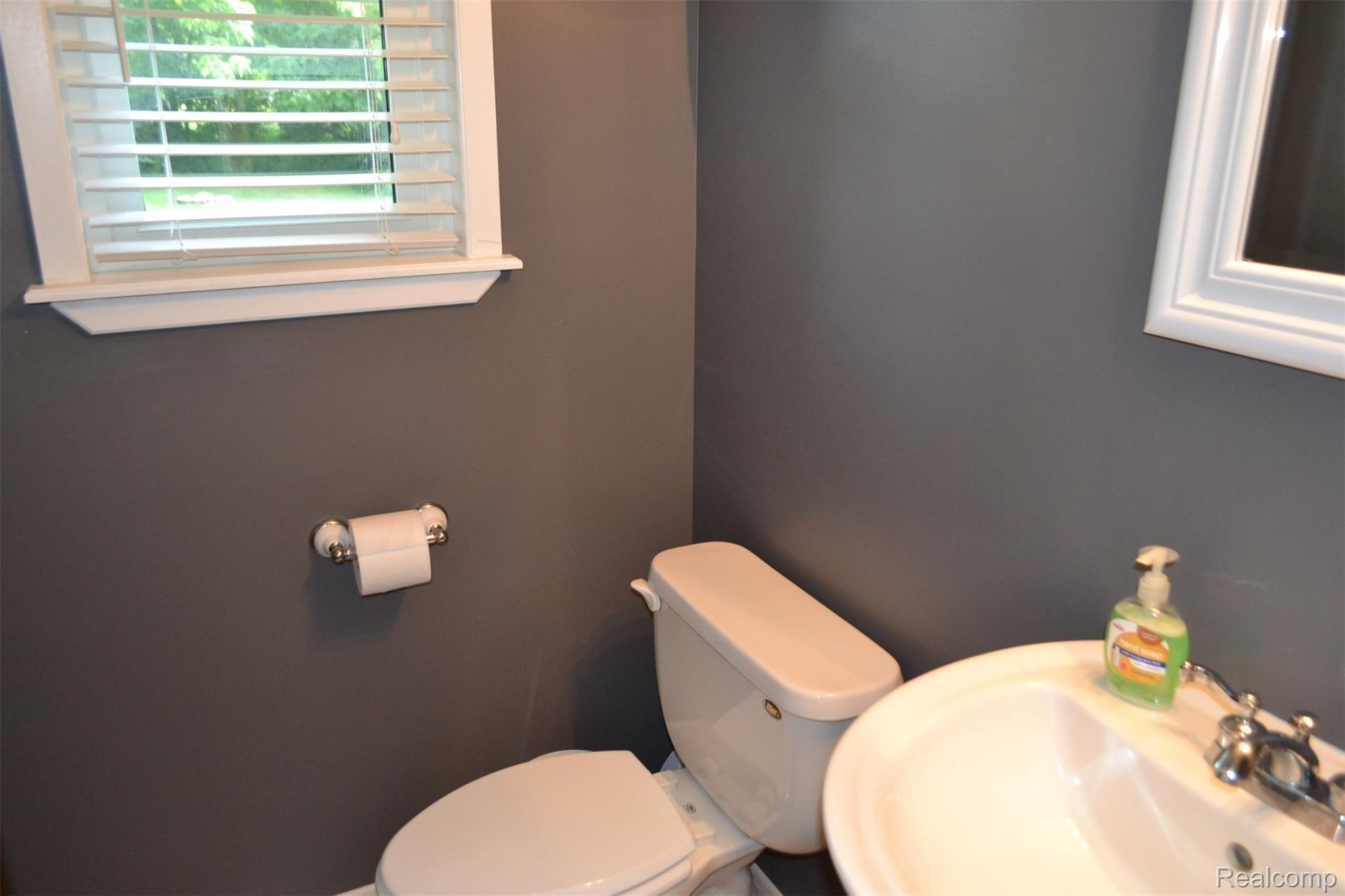 13231 Torrey Road Fenton, MI 48430 - Photo 14 of 64 DSC_0405.JPG