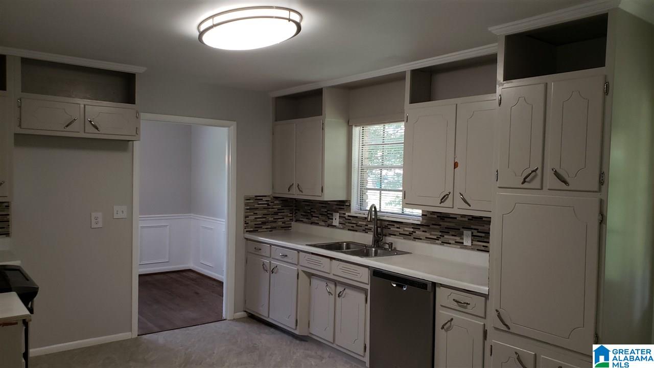 412 Pleasant Grove Road Pleasant Grove, AL 35127 - Photo 8 of 22 Gallery Image 8