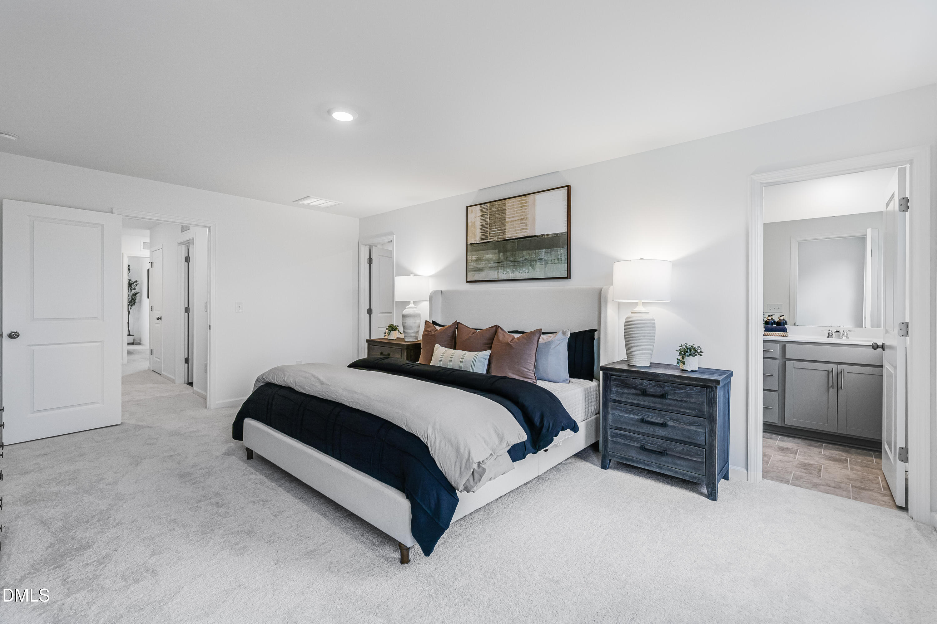 246 Snowfield Drive Garner, NC 27529 - Photo 13 of 32 SUN_Marelli_Pic_405Venetian-19