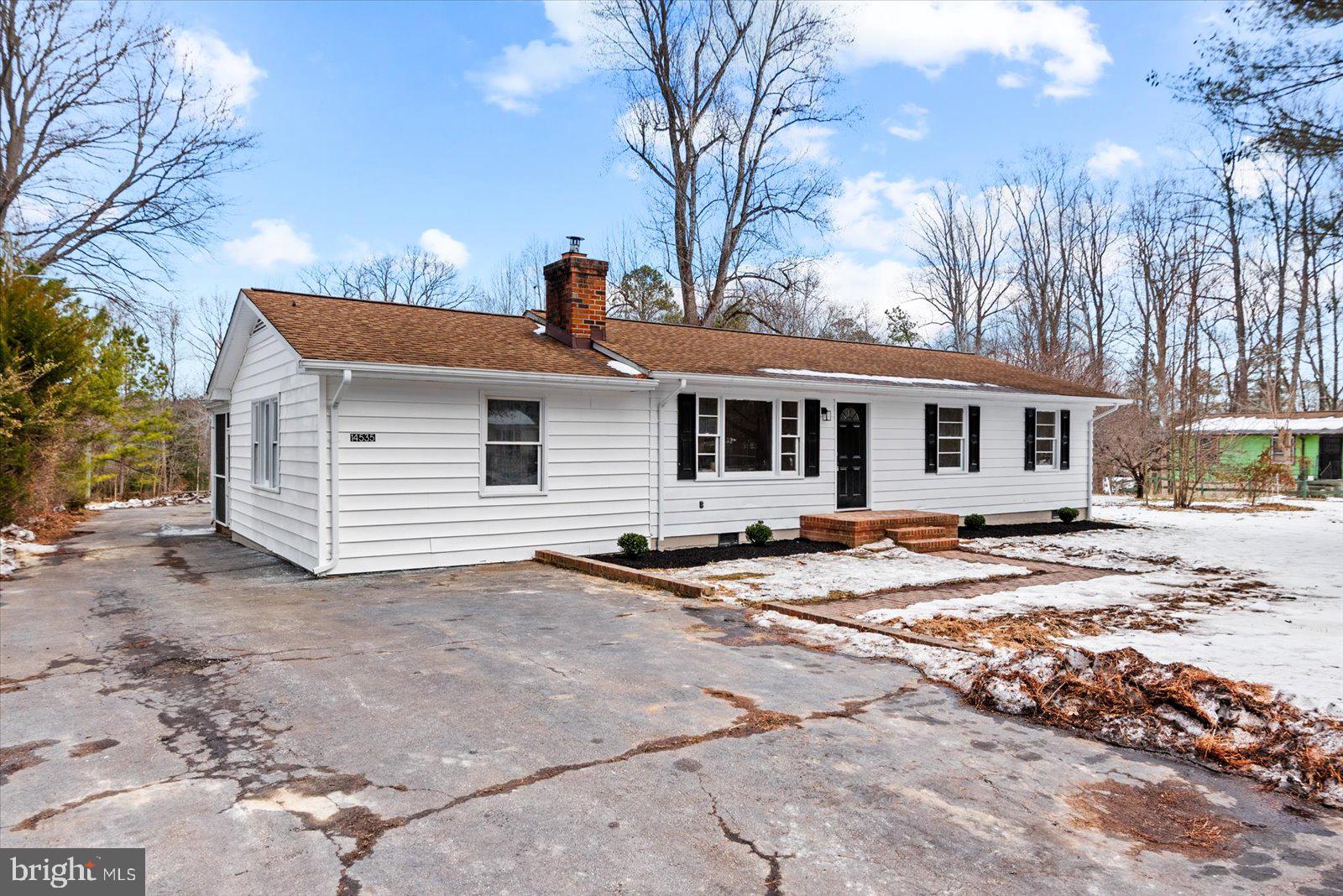 14535 Dry Bridge Road Ruther Glen, VA 22546 - Photo 3 of 34 Gallery Image 3