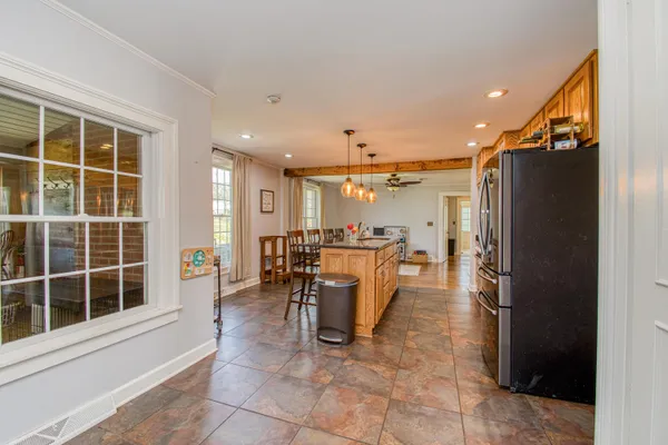 $379,900 | 1290 Perry Drive, Platteville, WI 53818