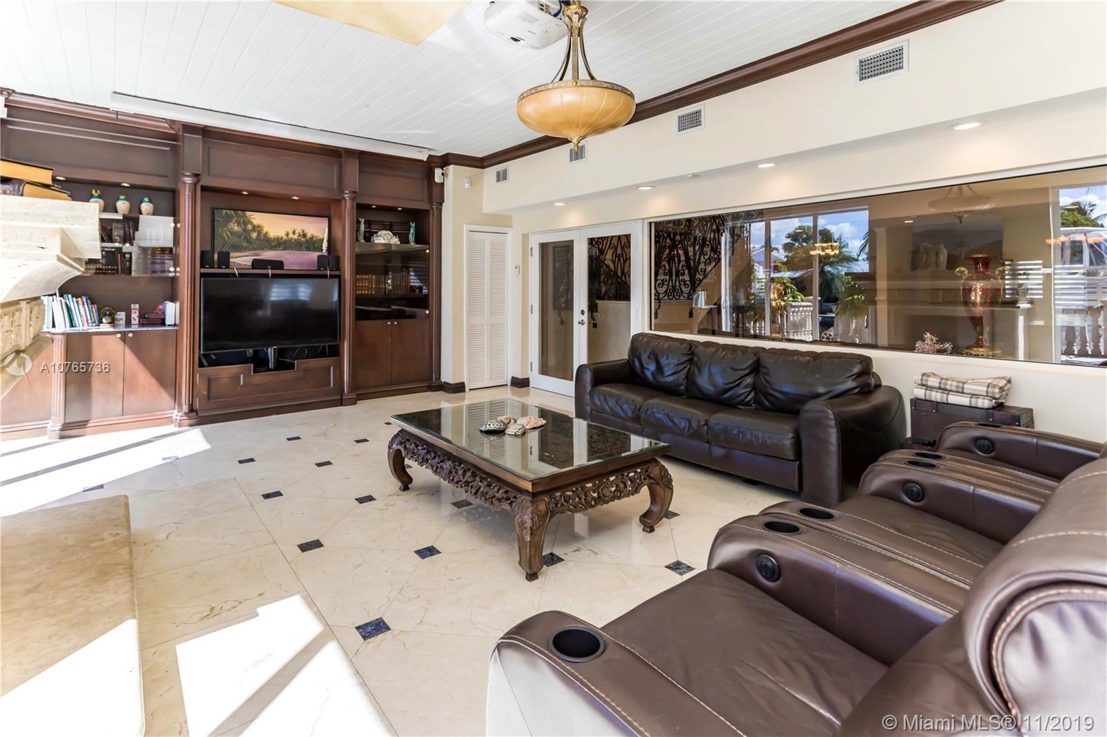 1908 Northeast 118th Road North Miami, FL 33181 - Photo 15 of 44