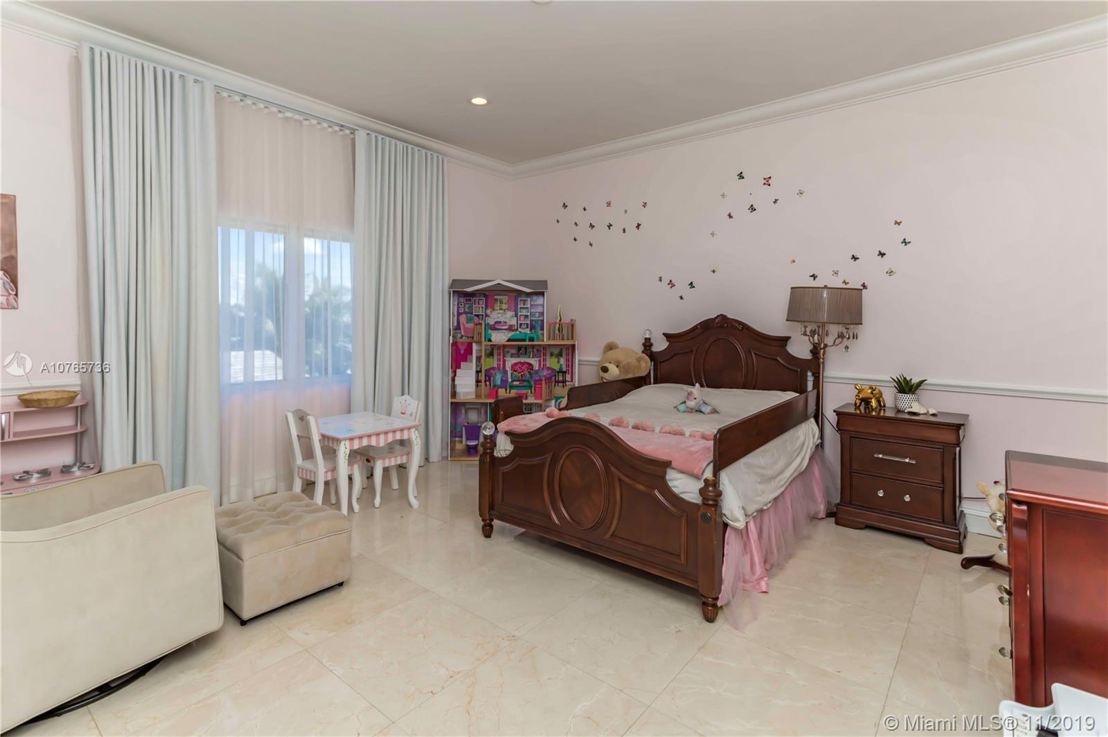 1908 Northeast 118th Road North Miami, FL 33181 - Photo 30 of 44