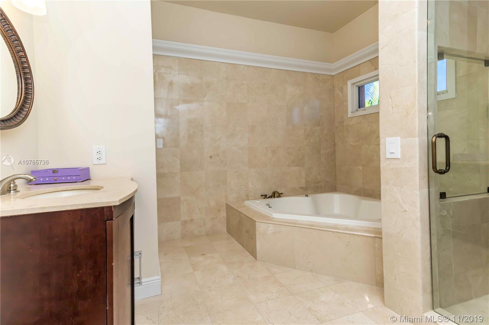 1908 Northeast 118th Road North Miami, FL 33181 - Photo 31 of 44