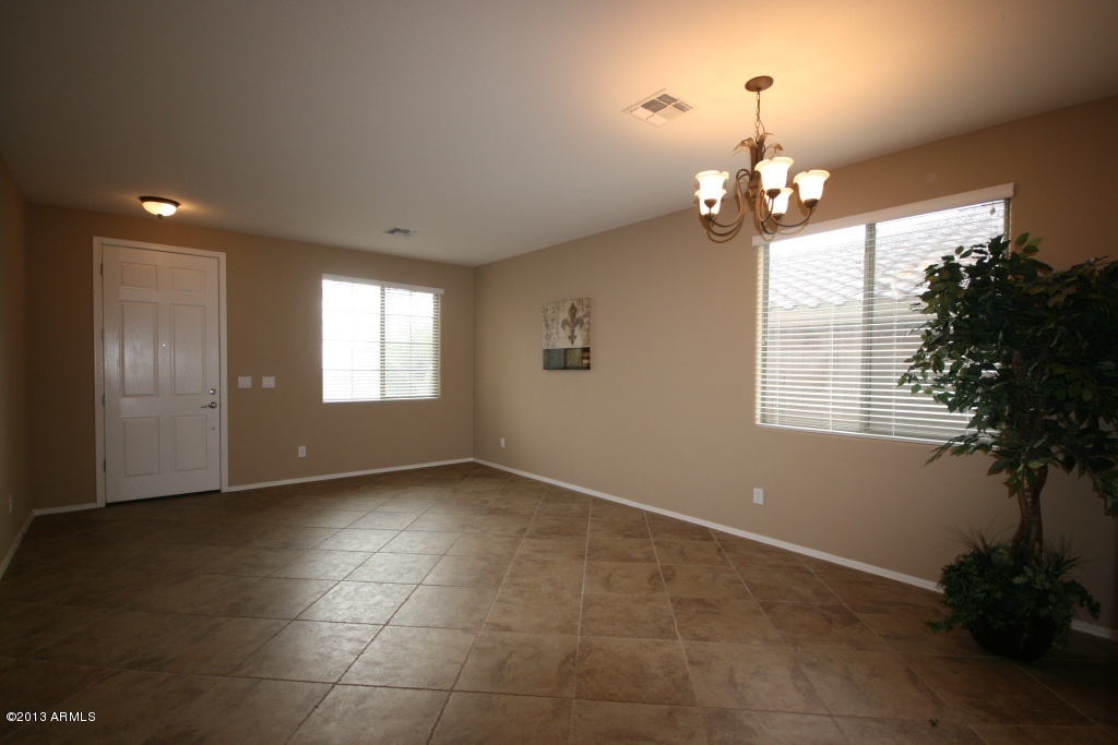 38217 North Raleigh Way Phoenix, AZ 85086 - Photo 3 of 33 Living and Dining 1