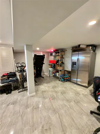 $910,000 | 684 Dorothea Lane, Elmont, NY 11003