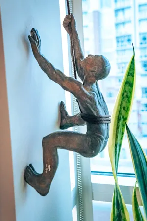 $6,900 | 700 12th Avenue South, Unit 905, Nashville, TN 37203