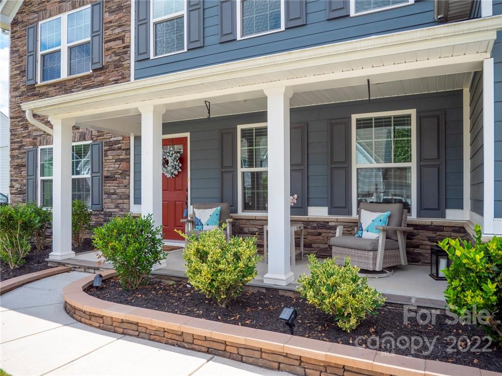 1596 Callahan Road Fort Mill, SC 29715 - Photo 5 of 46 Gallery Image 5