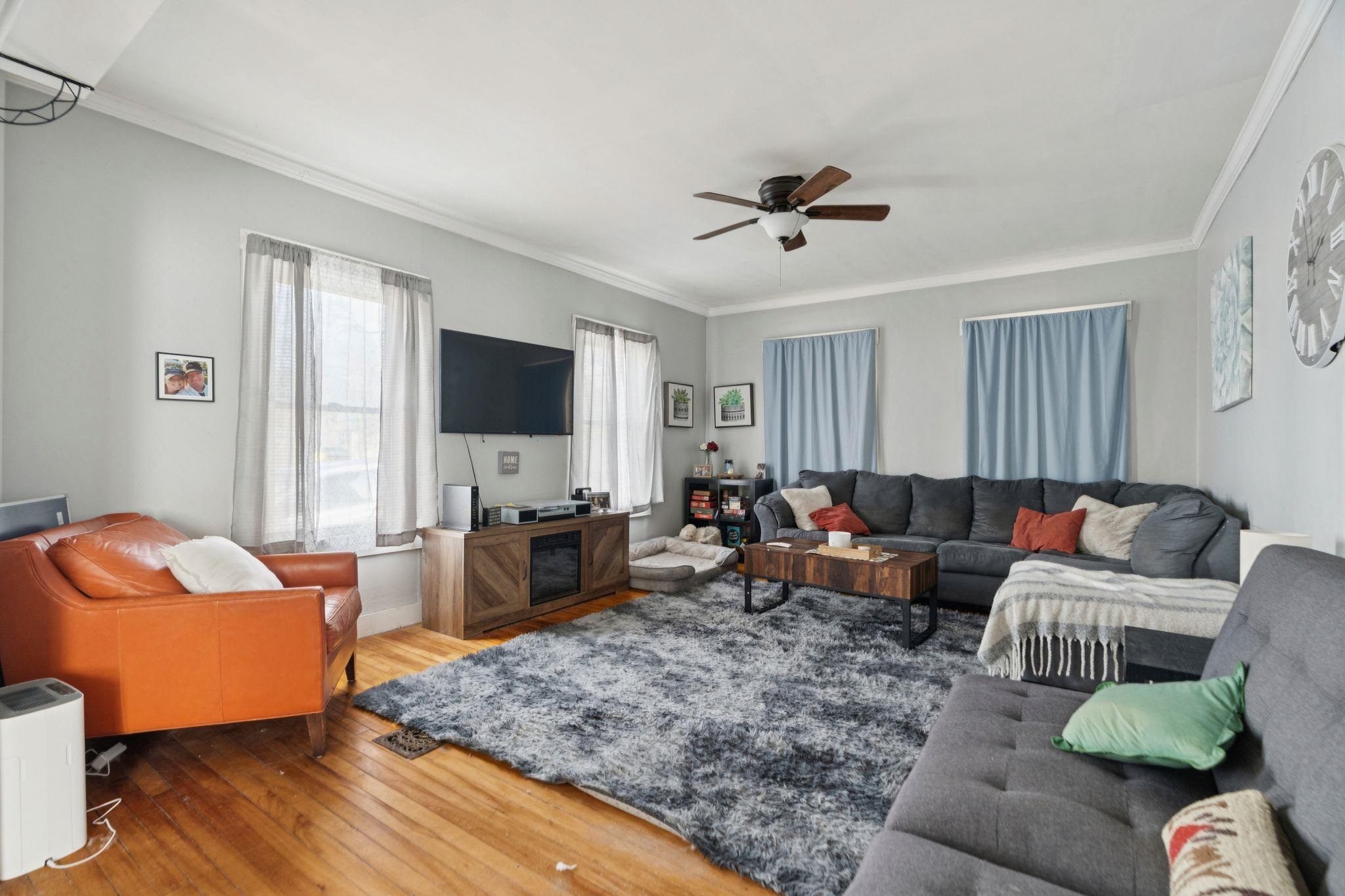 74 Union Street Windsor, VT 05089 - Photo 8 of 25