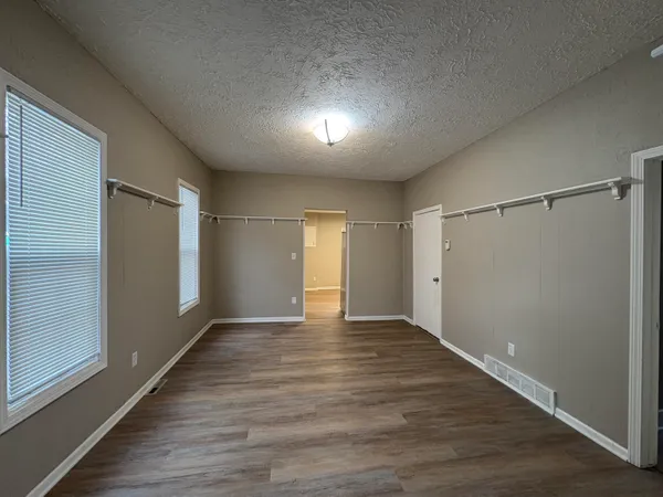 $221,900 | 1955 Hendricks Avenue Southwest, Wyoming, MI 49509