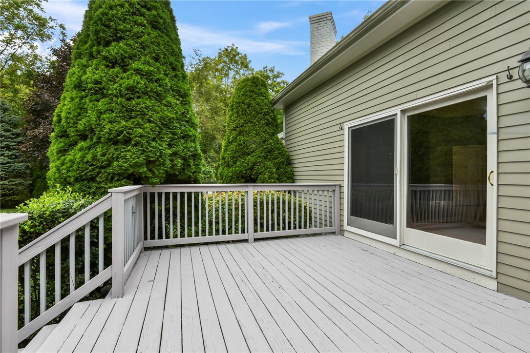 2360 Middle Road East Greenwich, RI 02818 - Photo 9 of 43