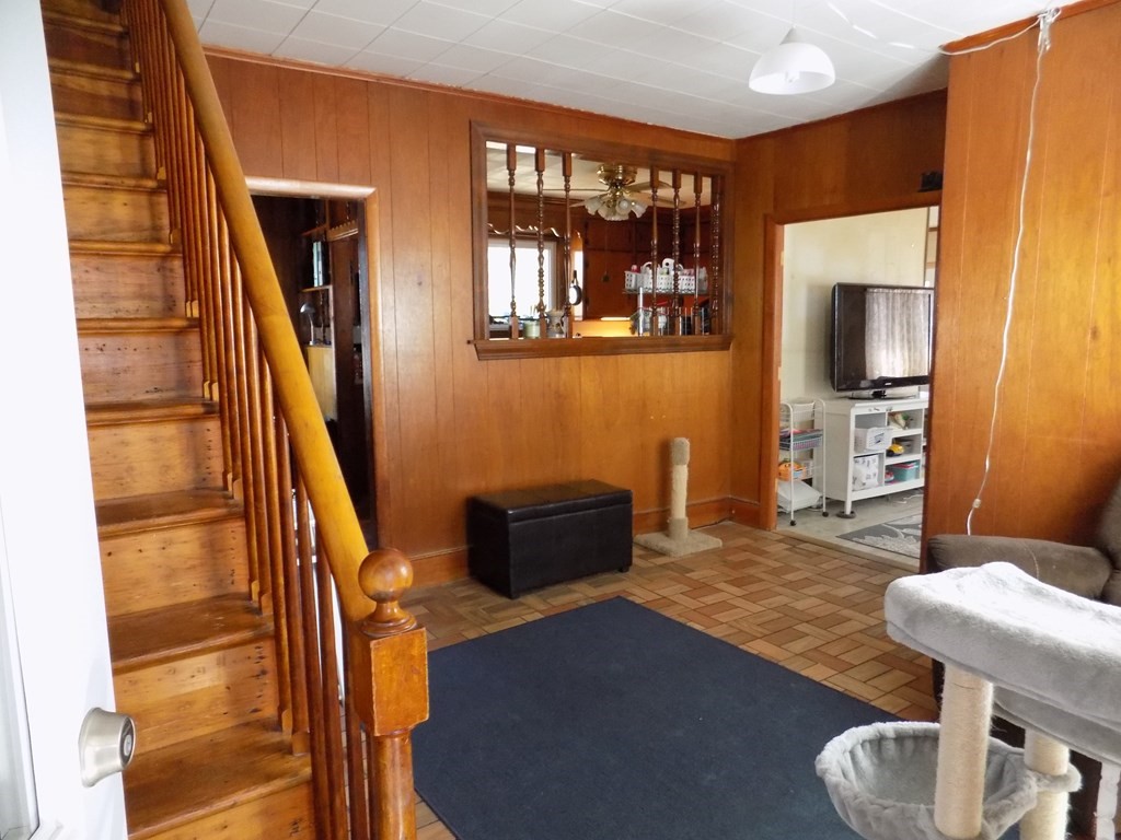 185 Sherman Road Somerset, MA 02726 - Photo 9 of 28 Gallery Image 9