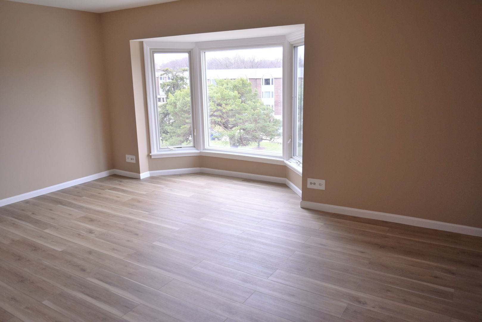 400 Ascot Drive, Unit 3M Park Ridge, IL 60068 - Photo 28 of 36