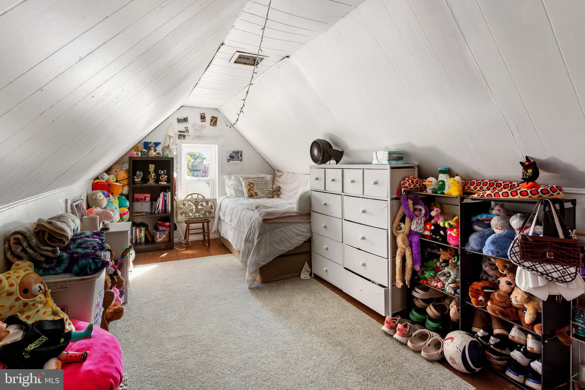 400 Linden Avenue Hanover, PA 17331 - Photo 29 of 43 a storage room with washer and dryer