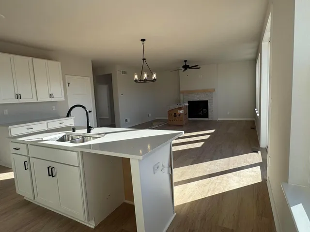 $593,916 | 1072 5th Avenue, Union Grove, WI 53182