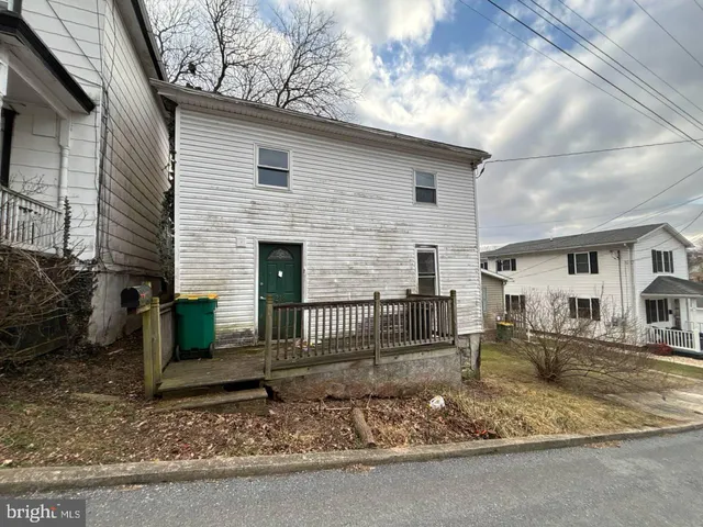 $48,000 | 218 East North Street, Waynesboro, PA 17268
