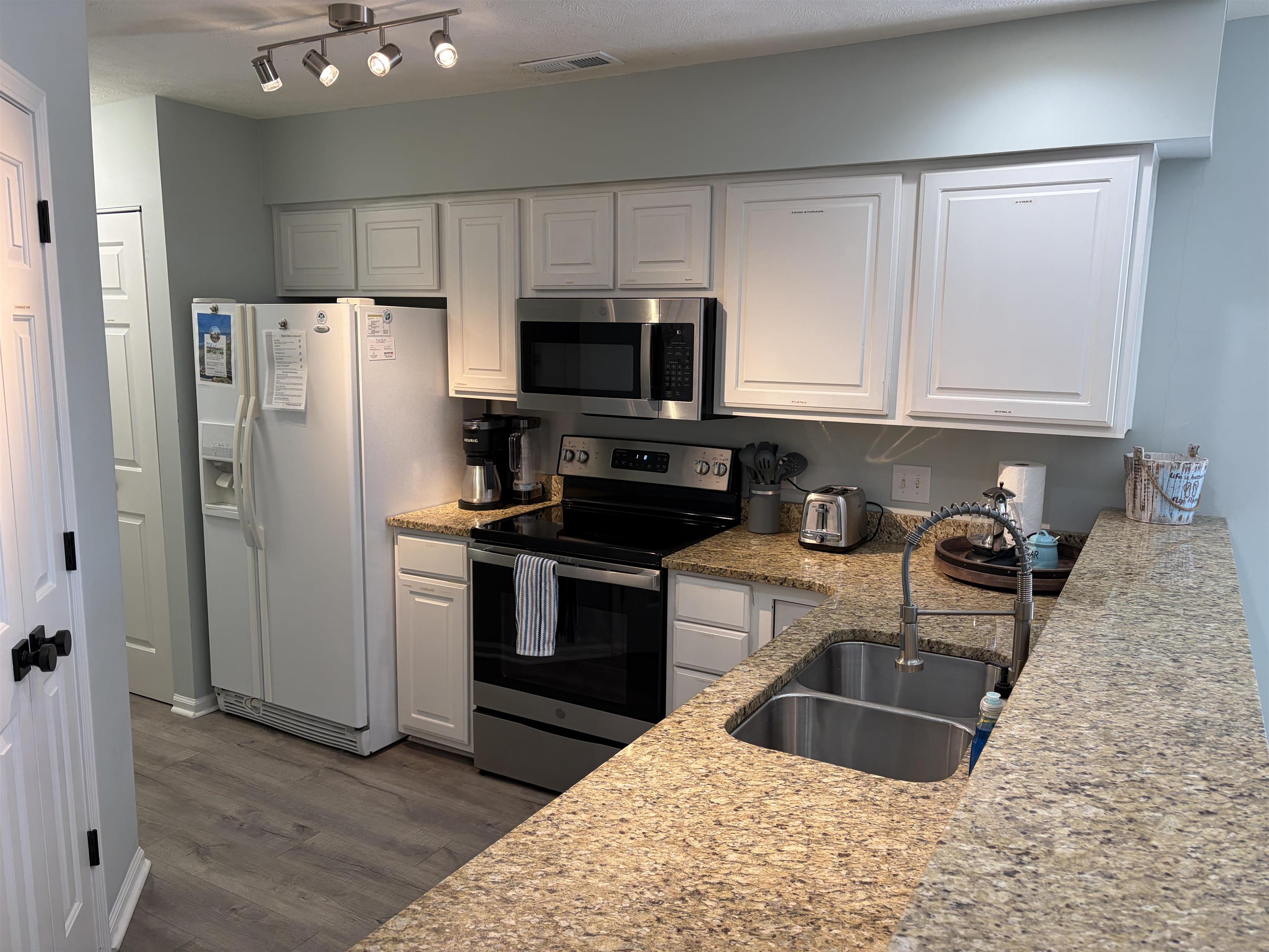 342 Pinehurst Lane, Unit 12E Pawleys Island, SC 29585 - Photo 12 of 27