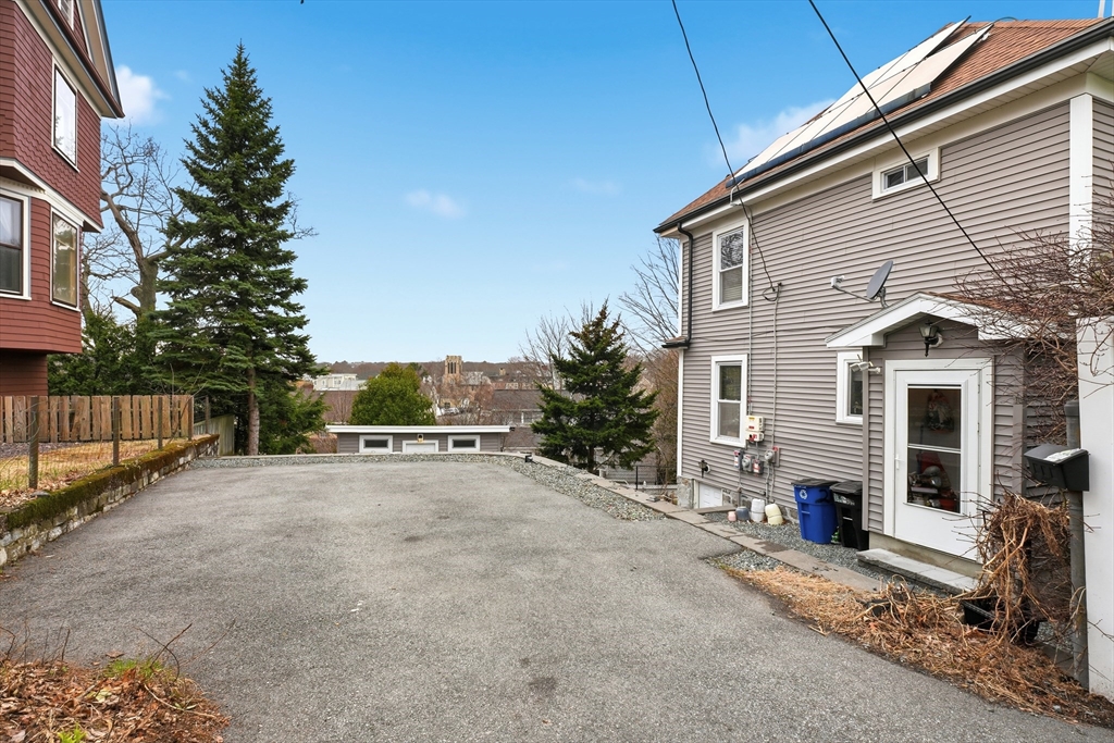 20 Oak Hill Road Saugus, MA 01906 - Photo 30 of 42