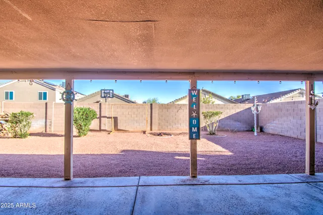 a view of a basketball court