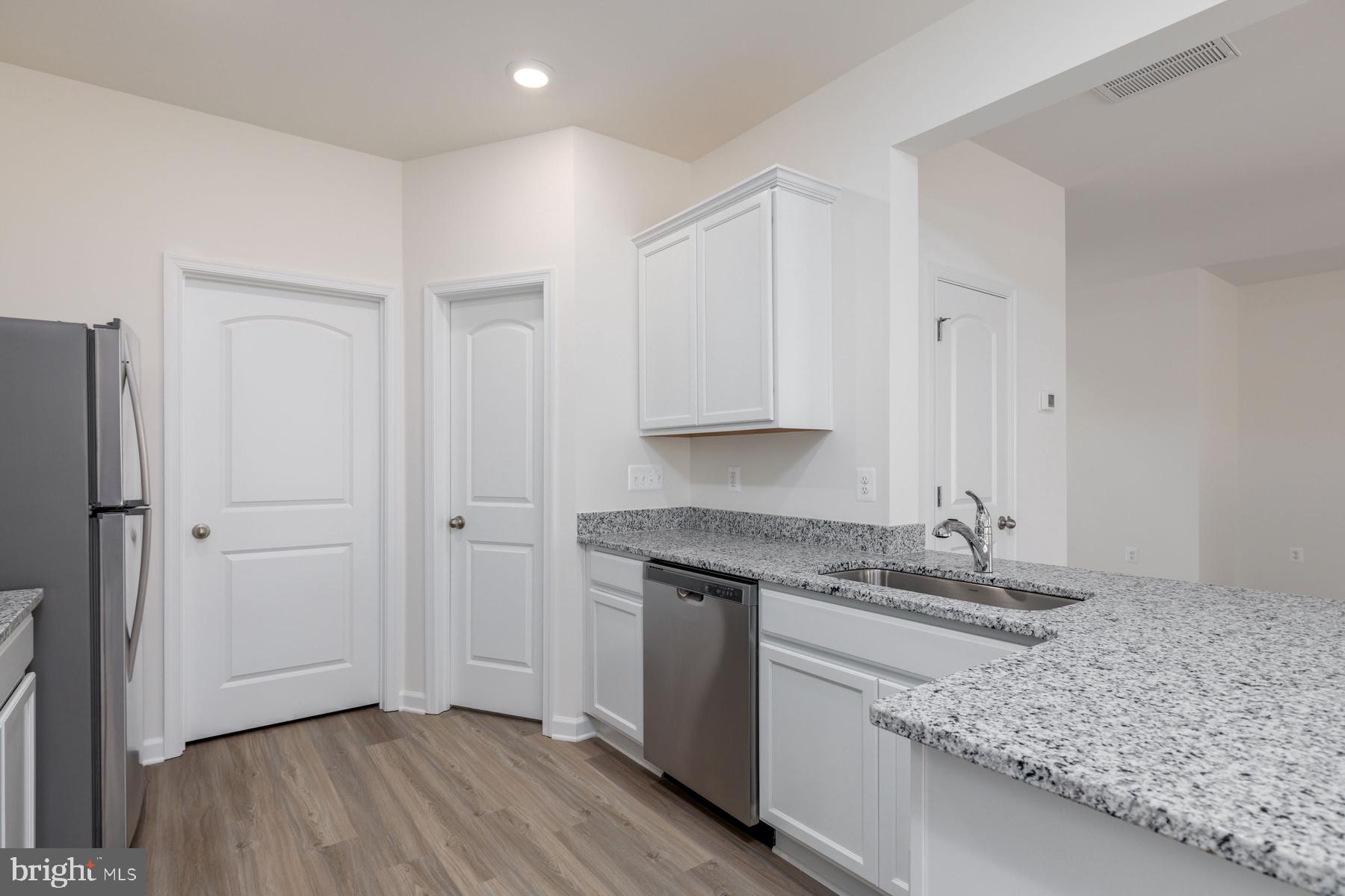 17033 Rollins Road Bowling Green, VA 22427 - Photo 5 of 13