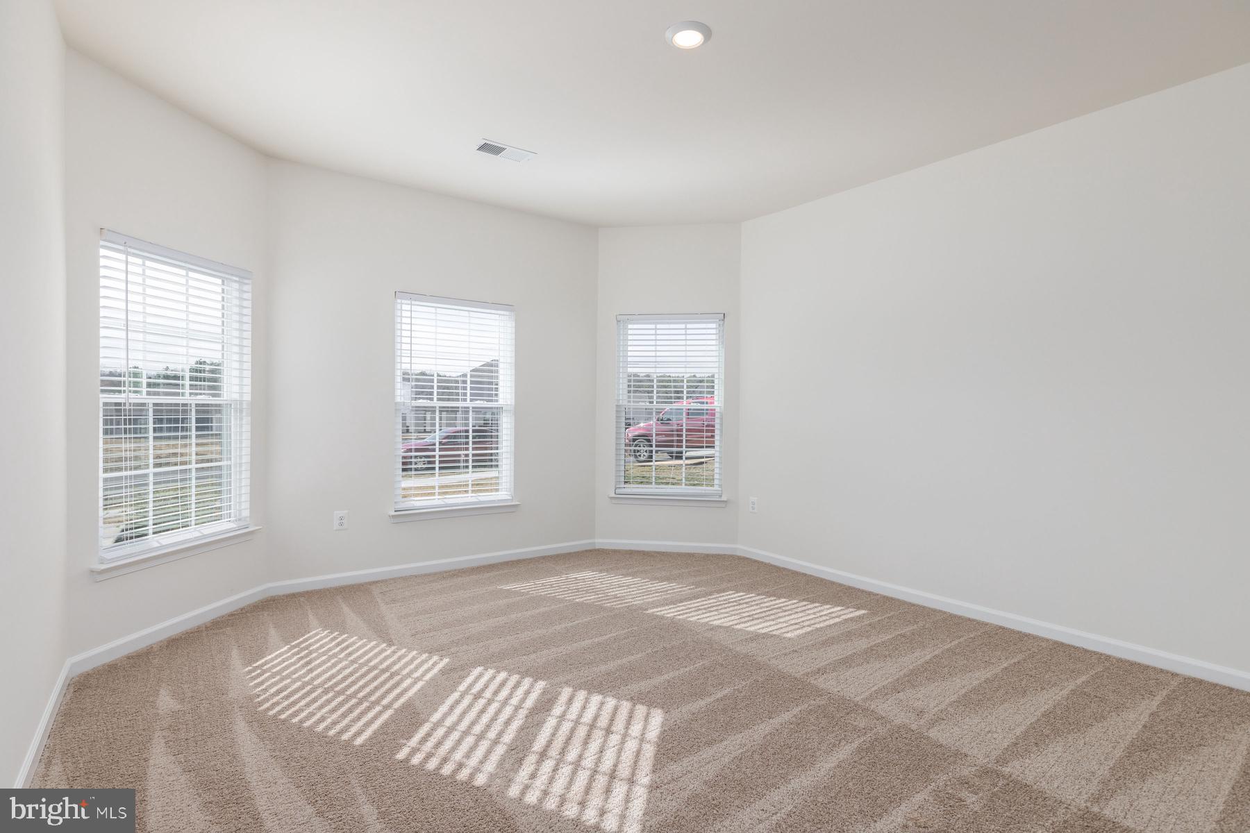 17033 Rollins Road Bowling Green, VA 22427 - Photo 6 of 13