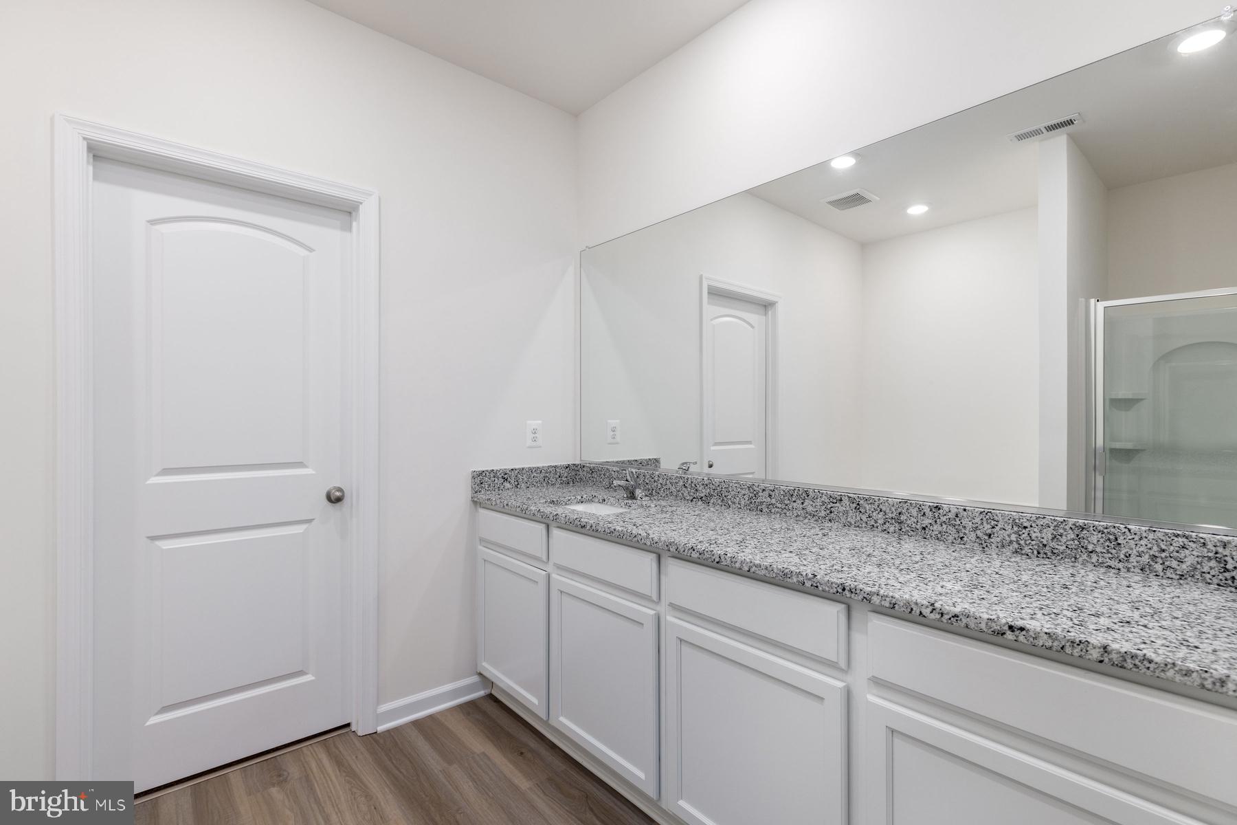17033 Rollins Road Bowling Green, VA 22427 - Photo 8 of 13