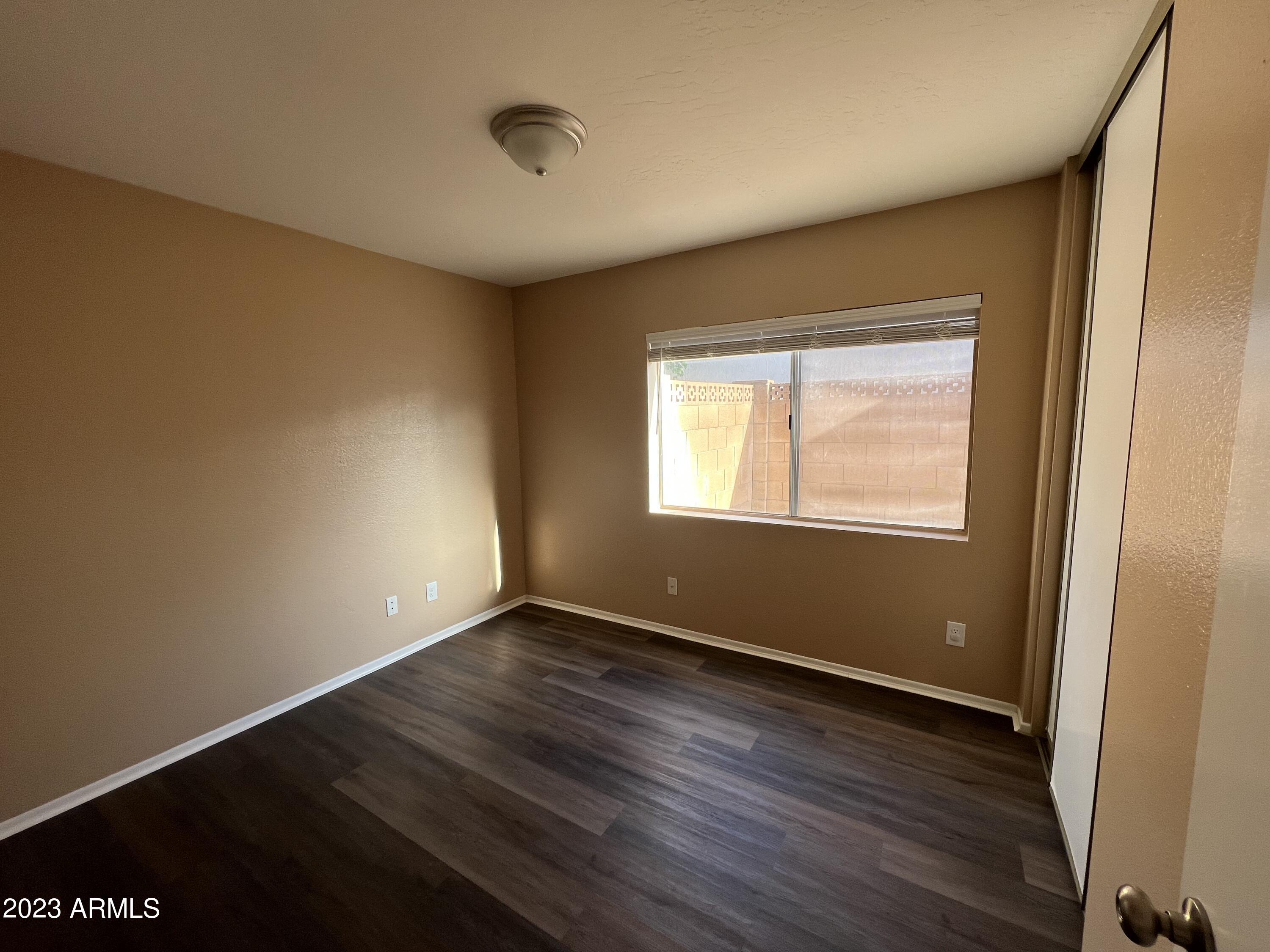 2444 West Hearn Road Phoenix, AZ 85023 - Photo 8 of 13 Third Room