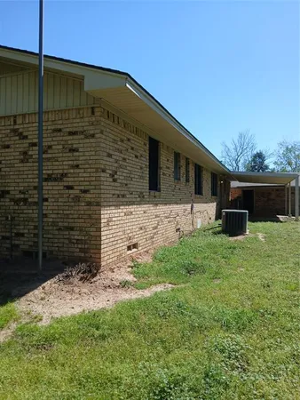 $1,650 | 614 County Road 2110, Pittsburg, TX 75686