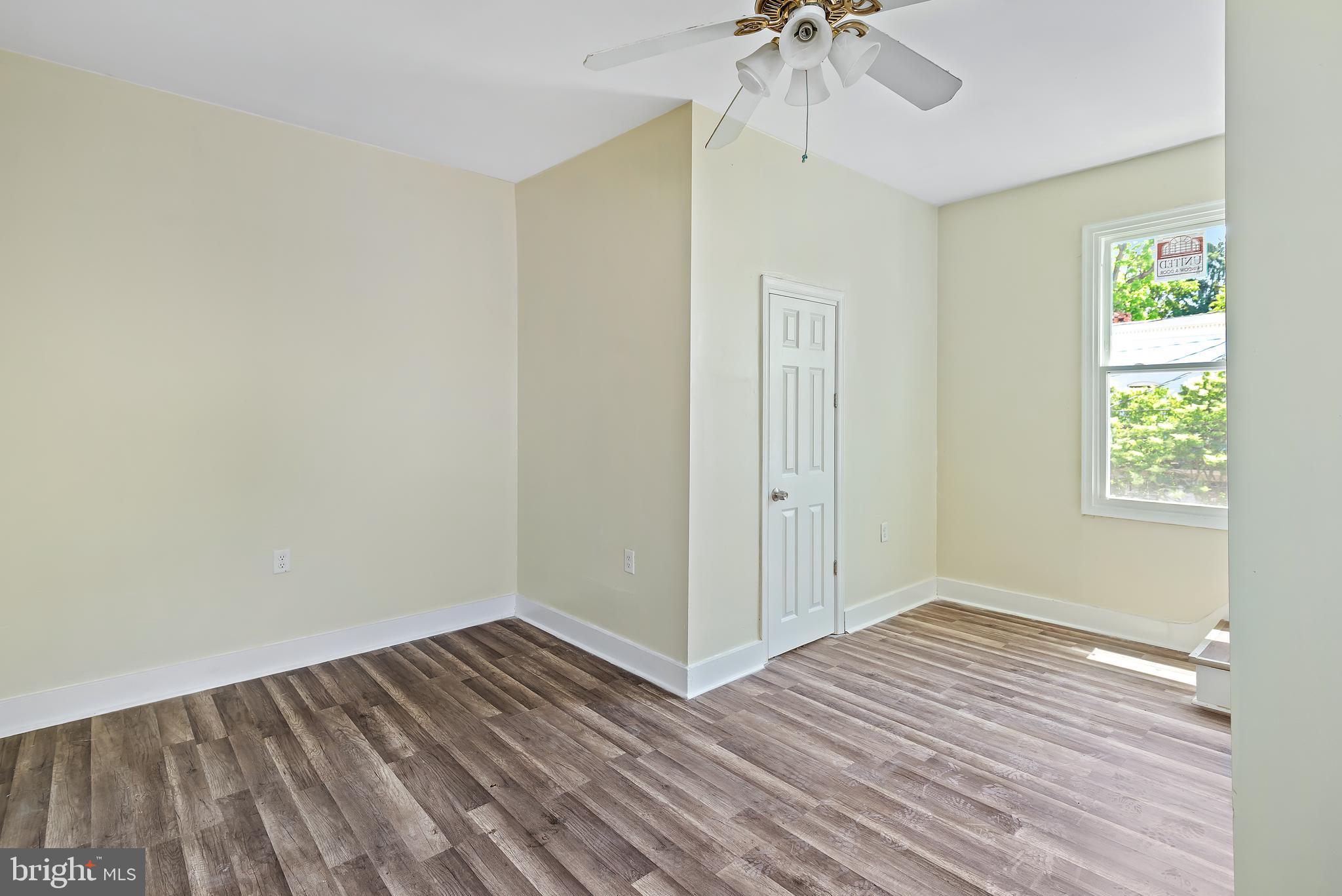 353 Madison Street Frederick, MD 21701 - Photo 7 of 22