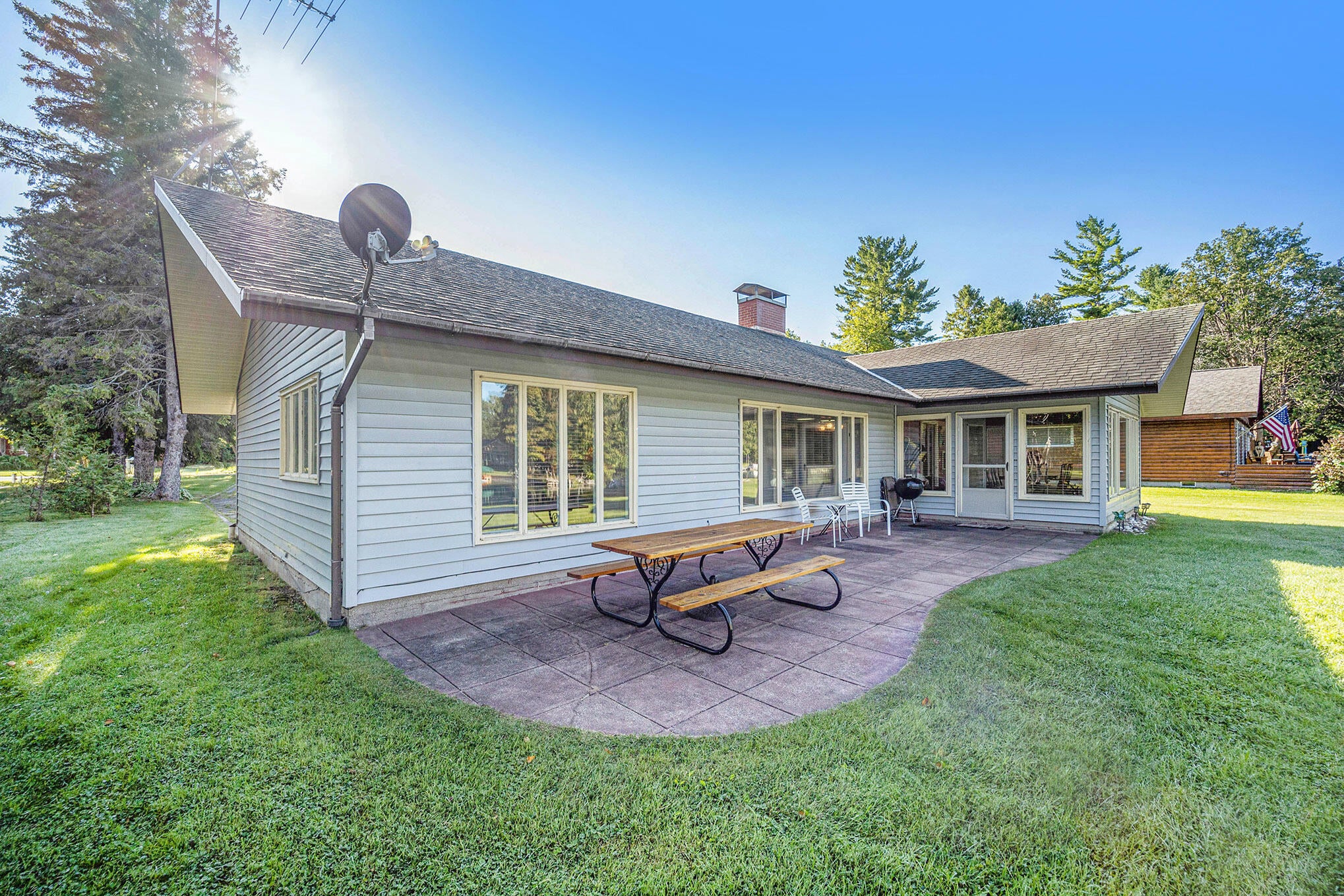 8301 Beebe Road Cheboygan, MI 49721 - Photo 9 of 43 Gallery Image 9
