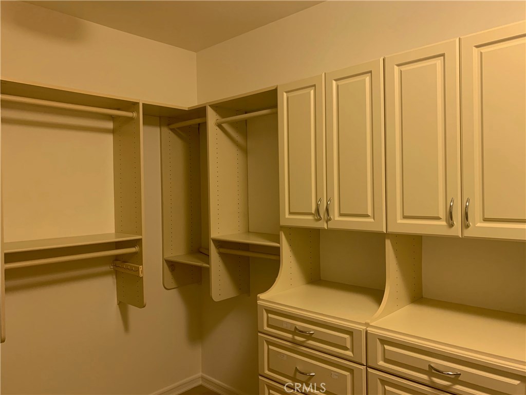 44 Whitford Irvine, CA 92602 - Photo 11 of 20 a view of walk in closet