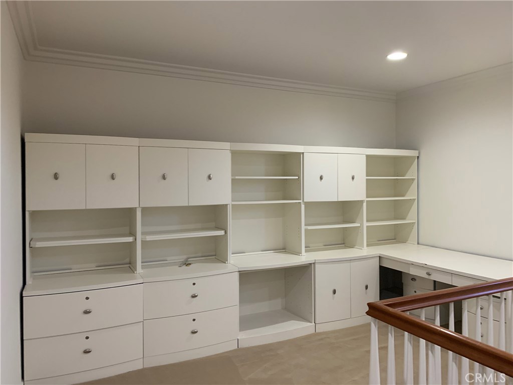 44 Whitford Irvine, CA 92602 - Photo 14 of 20 a view of an empty walk in closet