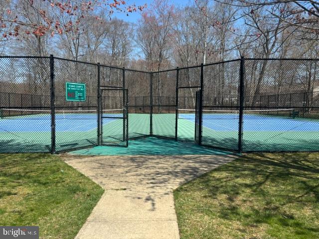 57 Windsor Pond Road Princeton Junction, NJ 08550 - Photo 32 of 37 2 Tennis courts