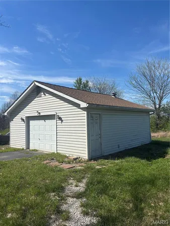 $324,900 | 1546 Sugar Grove Road, Troy, MO 63379
