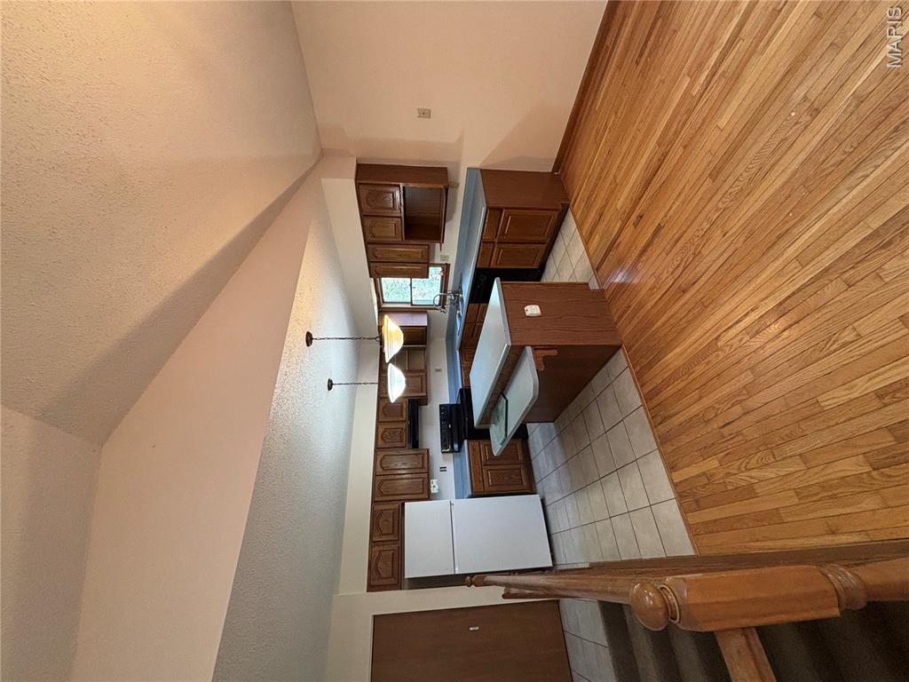 1546 Sugar Grove Road Troy, MO 63379 - Photo 10 of 24