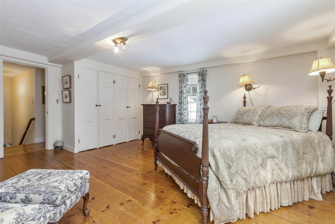 232 Boston Post Road Amherst, NH 03031 - Photo 24 of 40