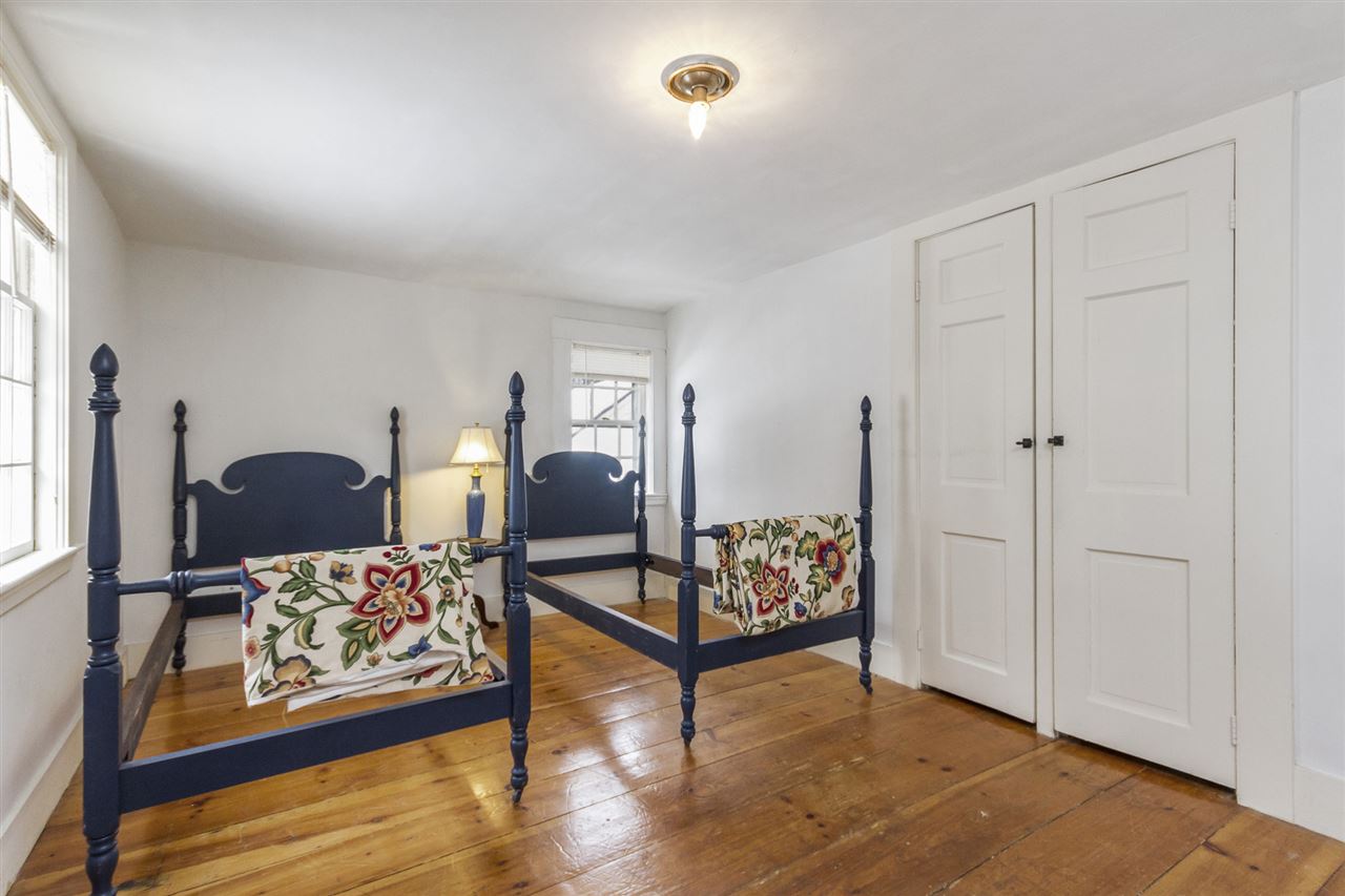 232 Boston Post Road Amherst, NH 03031 - Photo 25 of 40