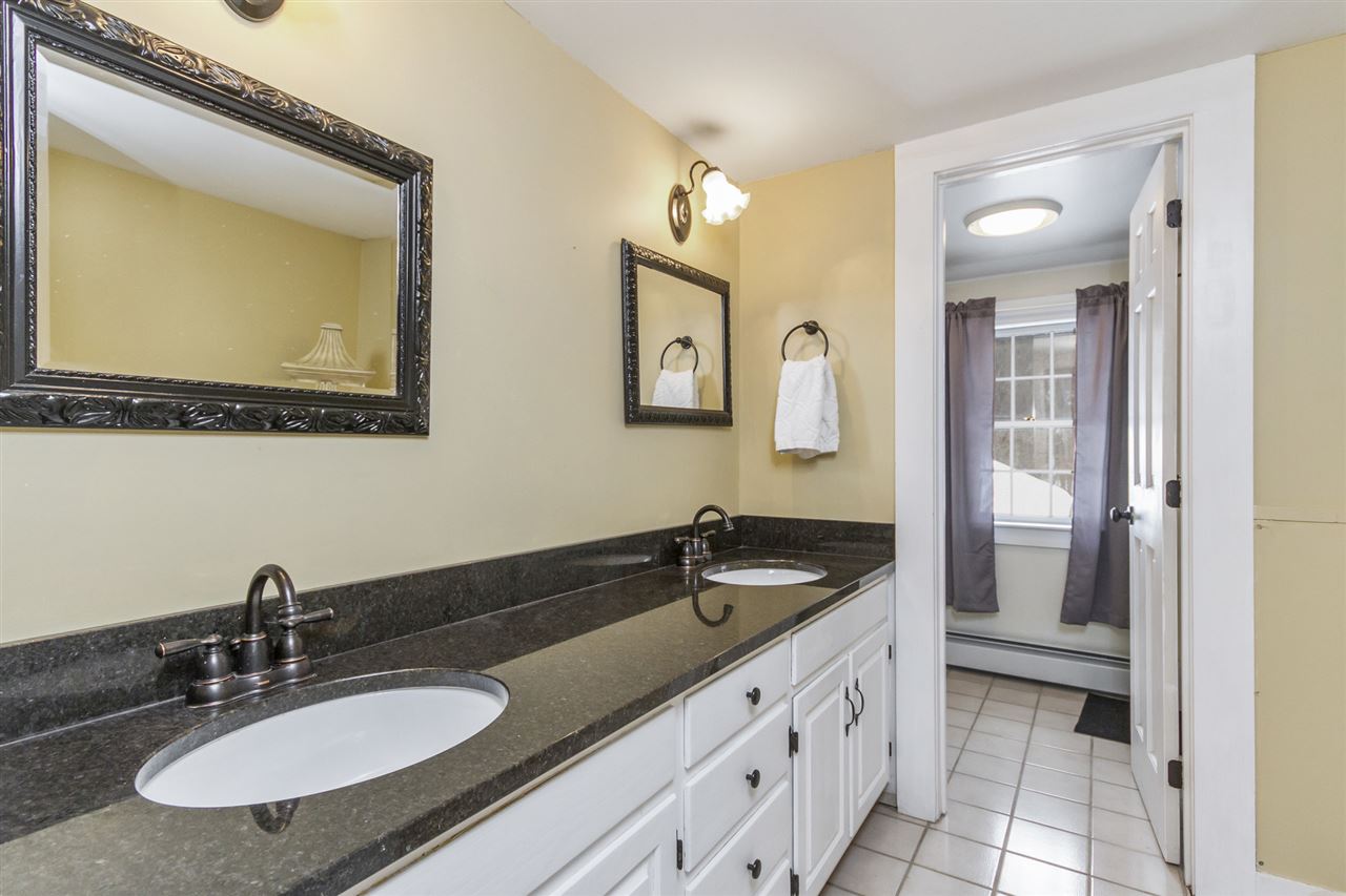 232 Boston Post Road Amherst, NH 03031 - Photo 32 of 40