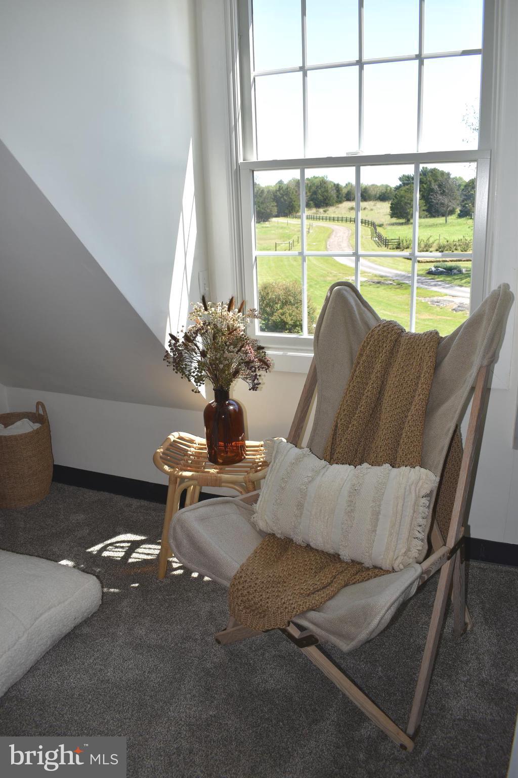 16621 Lappans Road Williamsport, MD 21795 - Photo 46 of 84 Quiet space for reading too!
