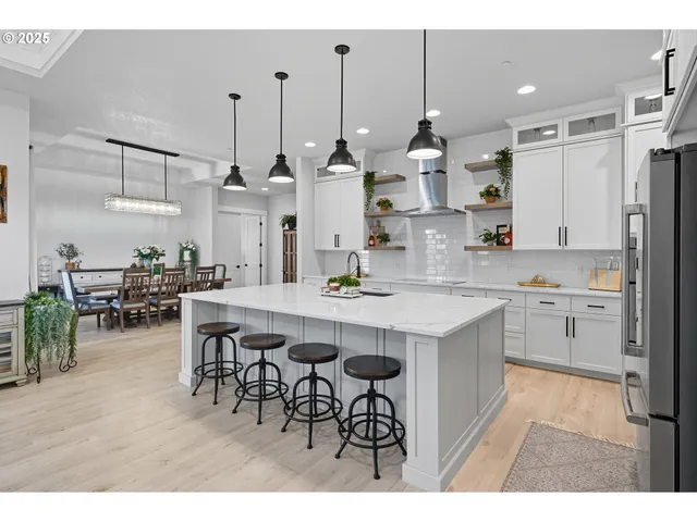 $1,499,990 | 10724 Chug Lane, Salem, OR 97303