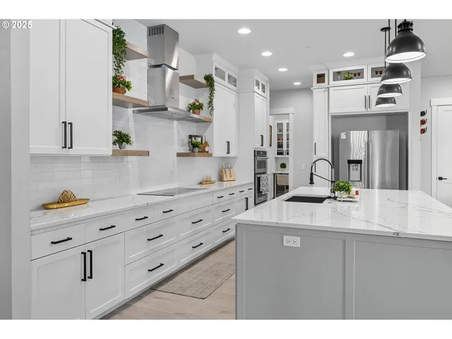 $1,499,990 | 10724 Chug Lane, Salem, OR 97303