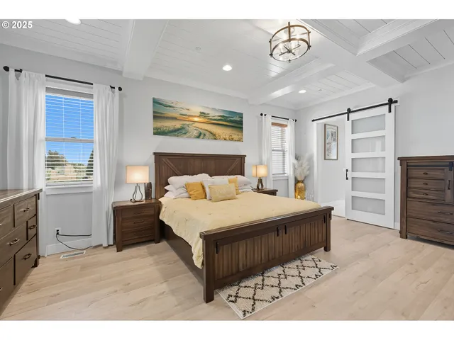 $1,499,990 | 10724 Chug Lane, Salem, OR 97303